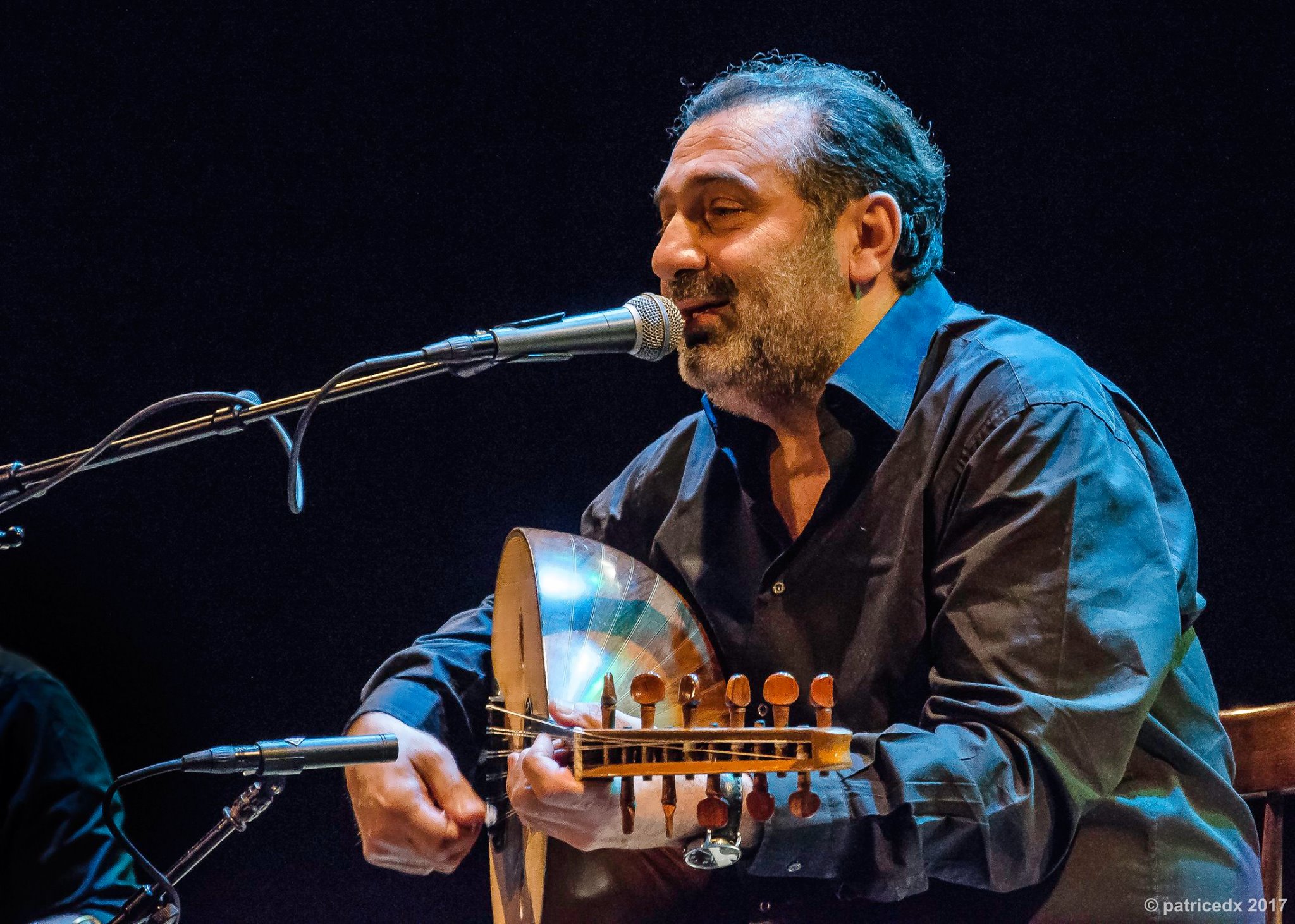 Read more about the article Ο Haig Yazdjian επιστρέφει στη σκηνή του Theatre of the NO