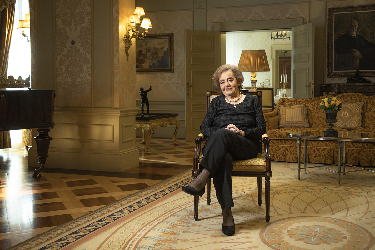 Read more about the article Έφυγε σήμερα από κοντά μας η κορυφαία μεσόφωνος της Εθνικής Λυρικής Σκηνής Κική Μορφωνιού