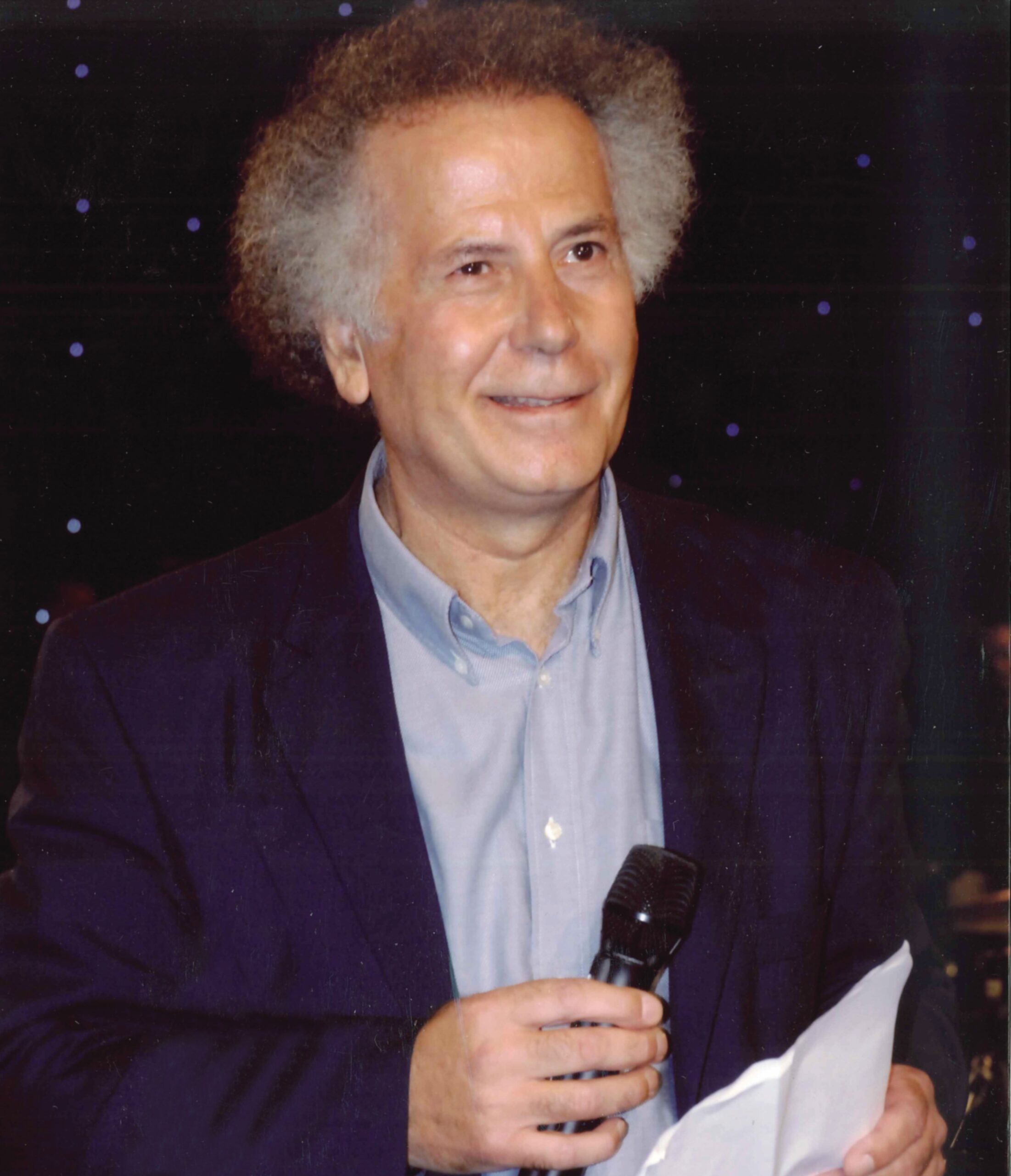 Read more about the article Αφίερωμα στον Ηλία Ανδριόπουλο από το Εργαστήρι Ελληνικής Μουσικής Δήμου Αθηναίων