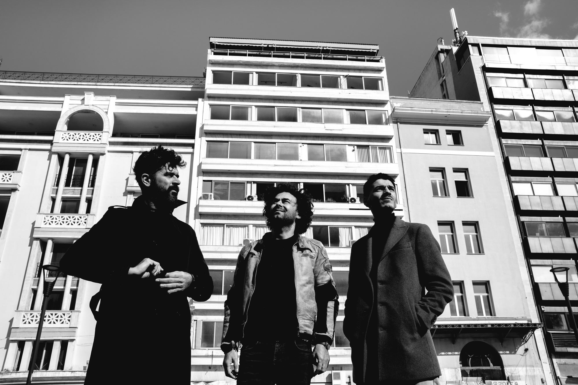Read more about the article Andreas Polyzogopoulos Trio: Petrichor _ 15 Noemvriou sto Megaro _i